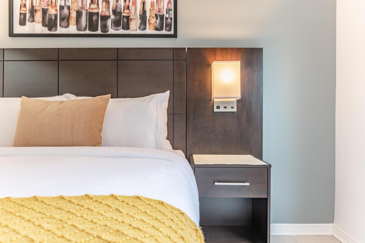 Kensington Place Apartments Торонто Экстерьер фото