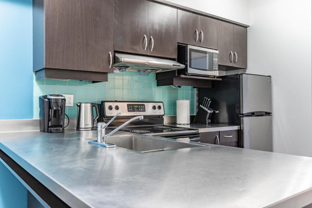 Kensington Place Apartments Торонто Экстерьер фото